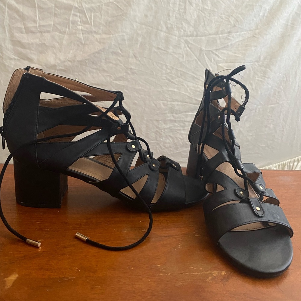 Torrid black lace up heels